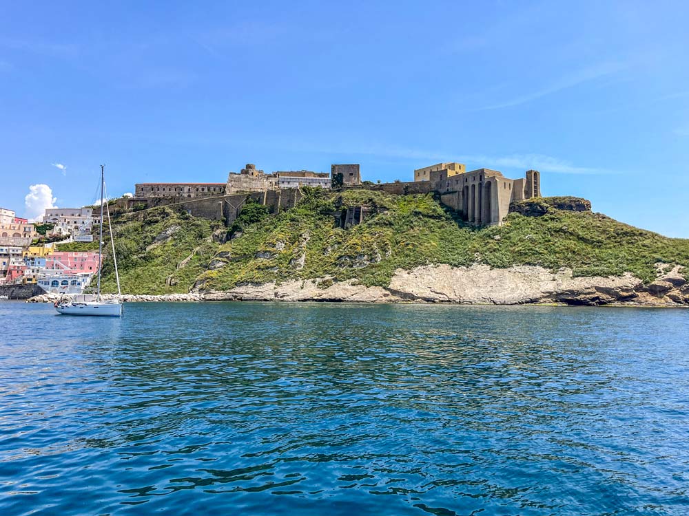 Tour in Barca a Procida - Terra Murata